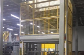 導(dǎo)軌式升降貨梯